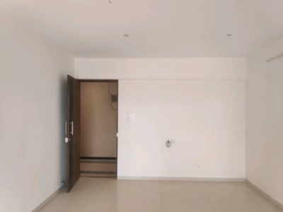560 sq ft 2 BHK 2T West facing Apartment for sale at Rs 82.00 lacs in Lodha Crown in Thane West, Mumbai