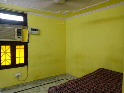 650 sq ft 1 BHK 1T Apartment for rent in Project at Munirka, Delhi by Agent Munirka property Pvt Ltd