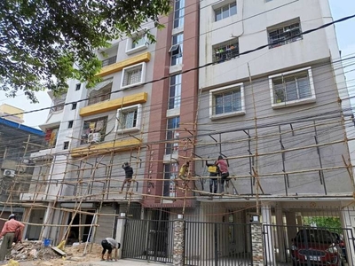 935 sq ft 2 BHK Apartment for sale at Rs 33.43 lacs in Rajwada Global City in Garia, Kolkata