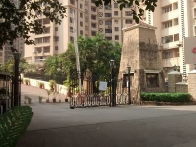 1850 sq ft 3 BHK 3T East facing Apartment for sale at Rs 5.60 crore in K Raheja Classique in Andheri West, Mumbai
