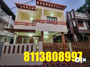 5 CENT 4 BHK 2500sqft new house very near to NH 47 and metro station