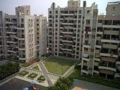 2 BHK Flat / Apartment For SALE 5 mins from Magarpatta