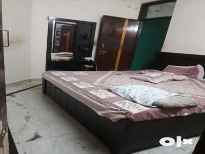 Spacious 2 Rooms set for sale in sector 3 rohini. Delhi 7