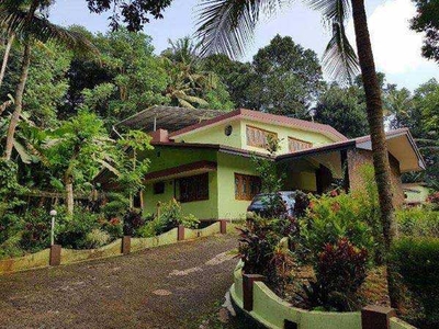 5 BHK House 8.2 Acre for Sale in Manimala, Kottayam