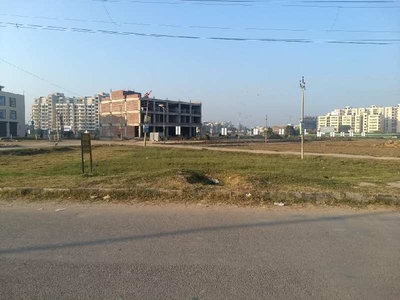 Commercial Land 85 Sq. Yards for Sale in
