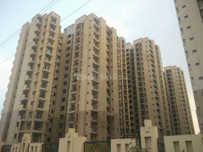 2 BHK Flat for rent in Bamheta Village, Ghaziabad - 965 Sqft