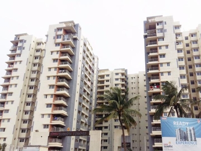 3 BHK Flat In Dsr Sunrise Towers for Rent In Whitefield