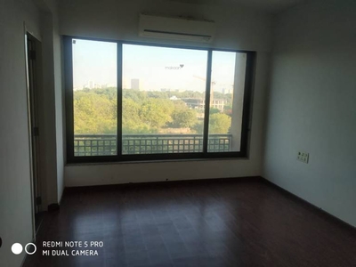 1800 sq ft 3 BHK 3T East facing Apartment for sale at Rs 1.35 crore in Sheladia Pushpraj Apartments in Bodakdev, Ahmedabad