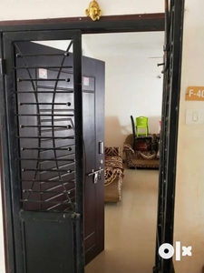 2bhk flat for family's