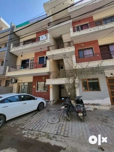 3bhk flat for resale