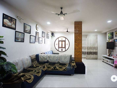 3bhk Madhupuri Apartment For Sell In Paldi