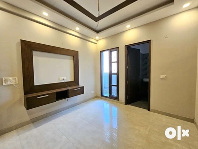 3 BHK With Crossed Ventilation Radey Two Side open Rady to Move.