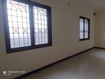 727 sq ft 2 BHK 2T West facing Apartment for sale at Rs 1.24 crore in Project in Nungambakkam, Chennai
