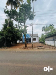 House And Land Sale Sqft -1350 Bhk - 3 with 2 attached Plot - 7.5 cent