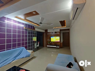 luxurious apartment located in pose area- science city, sola
