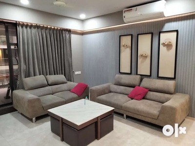 LUXURIOUS FURNISHED FLAT WITH OPEN TERRACE