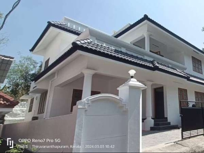 Luxurious Villa for Sale at Sreekaryam