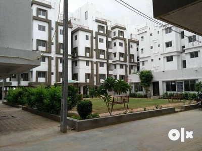 Sell 3BHK apartment at bill canal road