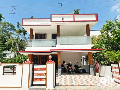 Sreekariyam chavadimukku near alathara new 5cent 3bhk 2000sqft