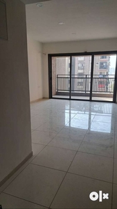 Unfurnished 4 Bhk Flat For Sale In Satellite
