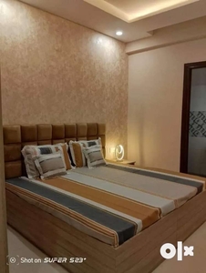 3 bhk flat 1300. Sq ft semi furnished flat for sale in Dhakoli