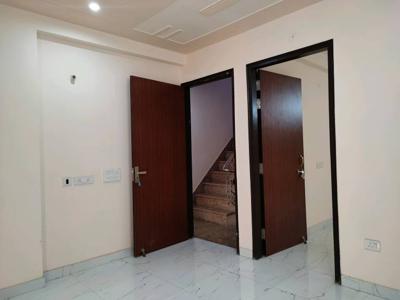 585 sq ft 2 BHK 2T East facing Apartment for sale at Rs 26.50 lacs in Project in Badarpur, Delhi