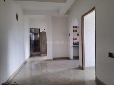2 BHK Flat for rent in Baguiati, Kolkata - 850 Sqft