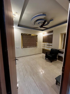 2 BHK Flat for rent in Bangur Avenue, Kolkata - 920 Sqft