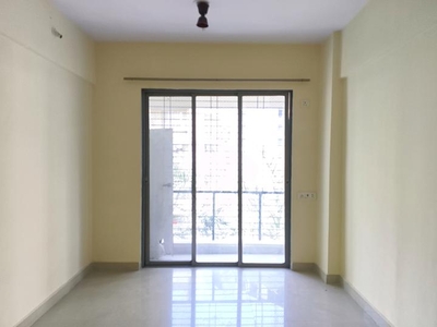 2 BHK Flat for rent in Kalyan West, Thane - 1075 Sqft
