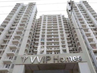 2 BHK Flat In Vvip Homes for Rent In Sector 16c