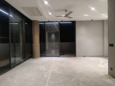 3600 sq ft 4 BHK 5T SouthEast facing Completed property BuilderFloor for sale at Rs 11.40 crore in Project in Safdarjung Enclave, Delhi