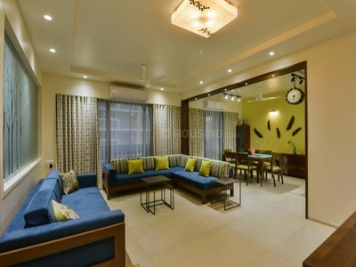 4 BHK Flat for rent in Bodakdev, Ahmedabad - 5995 Sqft