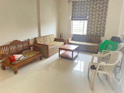 4 BHK Flat for rent in Vaishno Devi Circle, Ahmedabad - 2250 Sqft