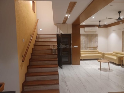 4 BHK Independent House for rent in Thaltej, Ahmedabad - 2850 Sqft