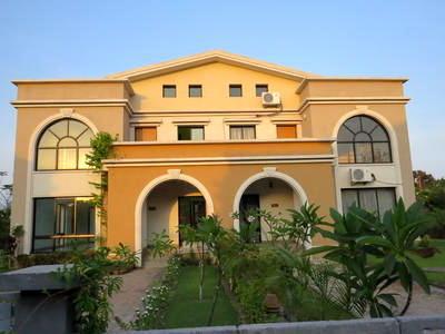 3 BHK House / Villa For SALE 5 mins from Roychak