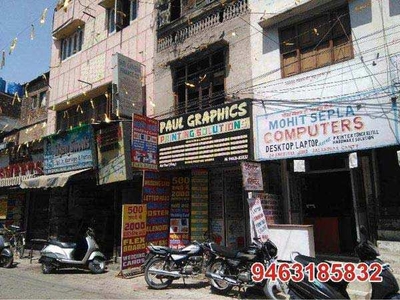 Commercial Shop 220 Sq.ft. for Sale in