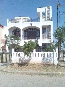 3 BHK Villa 183 Sq. Yards for Sale in