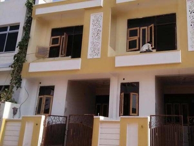 3 BHK House 2000 Sq.ft. for Sale in