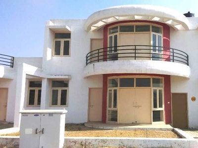 3 BHK Villa 251 Sq. Yards for Sale in