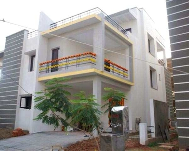 House 4000 Sq.ft. for Sale in
