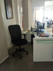 Office Space 6000 Sq.ft. for Sale in Nariman Point, Mumbai