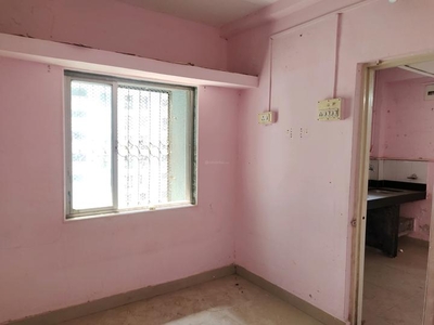 1 BHK Flat for rent in Kandivali West, Mumbai - 550 Sqft