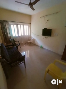 1 BHK Semi-Furnished Flat For Rent