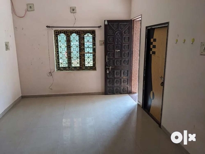 1 BHK semi furnished ground floor house on rentat subhanpura Vadodara