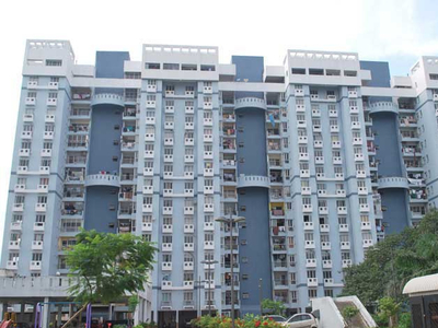 1050 sq ft 3 BHK 2T NorthEast facing Apartment for sale at Rs 70.00 lacs in South City Garden in Behala, Kolkata