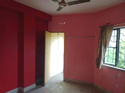 1200 sq ft 3 BHK 3T SouthEast facing Apartment for sale at Rs 42.00 lacs in Project in Haltu, Kolkata