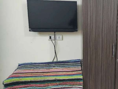 1bhk 2 room Fullyfurnished Avilable for rent in dlf phase 3 S block