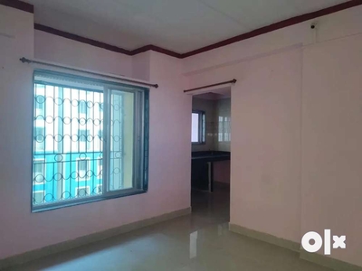1bhk flat available for rent near by station