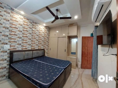 1bhk fully furnished flat owner free