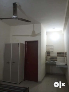 1ROOM SET INDEPENDENT SHIVALIK CITY